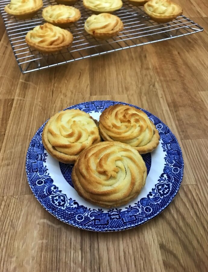 Viennese Whirl Mince Pies